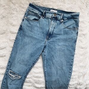 Good American Light Blue Distressed Jeans